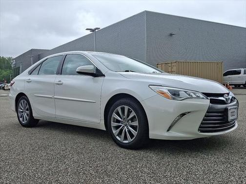 2017 Toyota Camry XLE