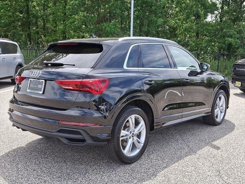 2023 Audi Q3 Premium Plus