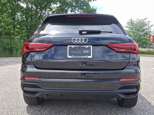 2023 Audi Q3 Premium Plus