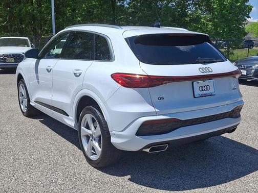 2025 Audi Q5 2.0T Premium