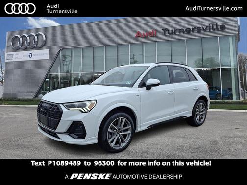2023 Audi Q3 Premium 45 TFSI S line quattro Tiptronic