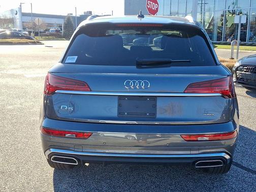 2023 Audi Q5 45 S line Premium Plus