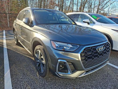 2023 Audi Q5 45 S line Premium Plus