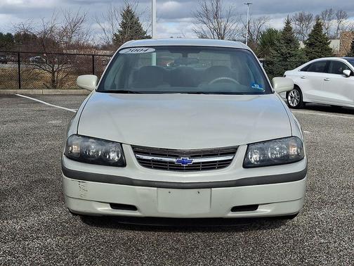 2004 Chevrolet Impala Base