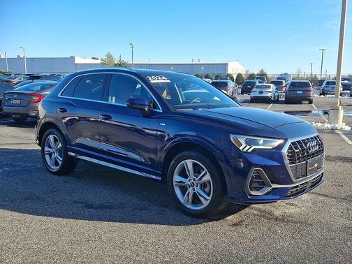 2024 Audi Q3 45 S line Premium Plus