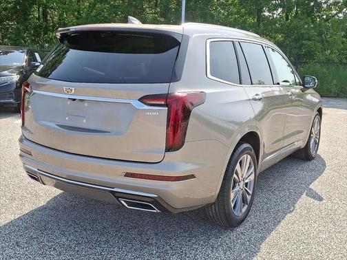 2022 Cadillac XT6 Premium Luxury AWD