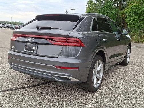 2022 Audi Q8 55 Prestige