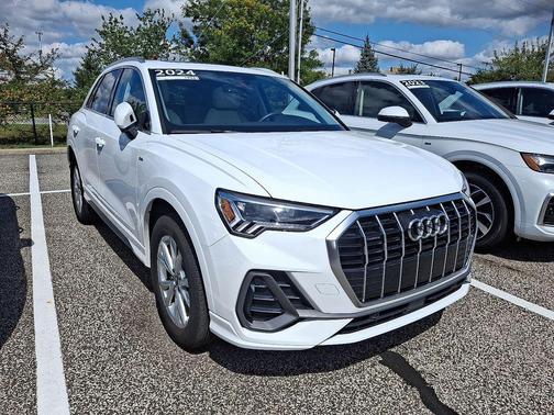 2024 Audi Q3 Premium