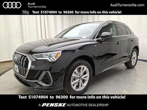 2025 Audi Q3 Premium 45 TFSI S line quattro Tiptronic