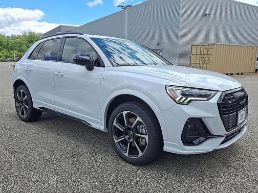 2025 Audi Q3 45 S line Premium Plus