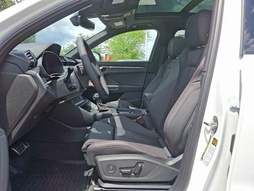 2025 Audi Q3 45 S line Premium Plus