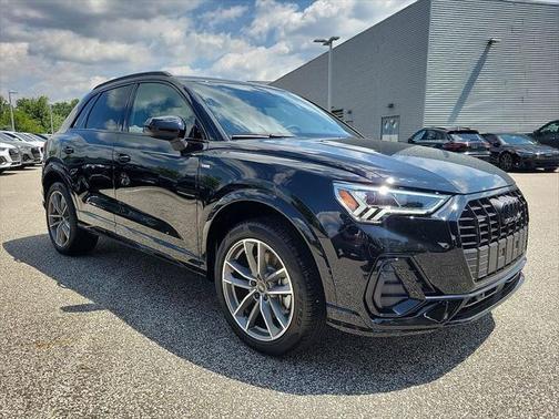 2024 Audi Q3 Premium