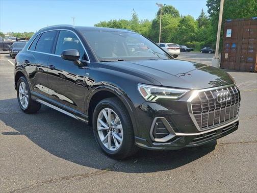 2025 Audi Q3 Premium Plus