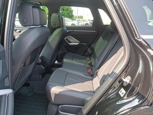 2025 Audi Q3 Premium Plus