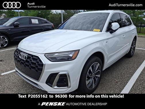 2023 Audi Q5 45 S line Premium