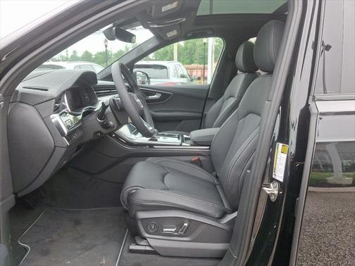 2025 Audi Q7 quattro