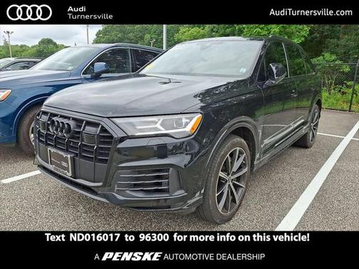 2022 Audi Q7 55 Premium Plus