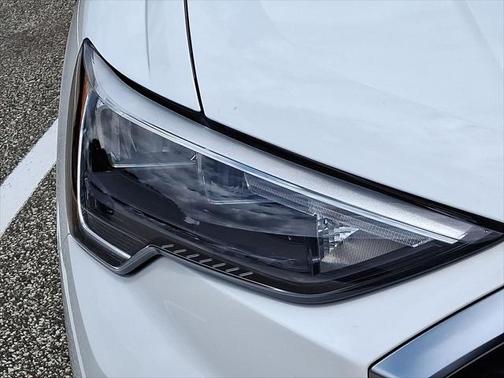 2022 Audi Q3 Premium