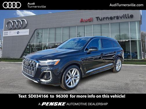 2025 Audi Q7 55 Premium Plus