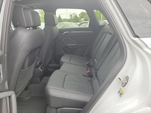2024 Audi Q3 Premium