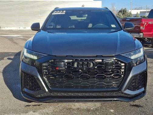 2023 Audi RS Q8 4.0T