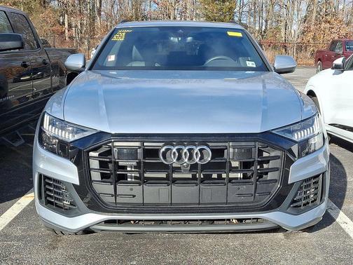2023 Audi Q8 55 Premium