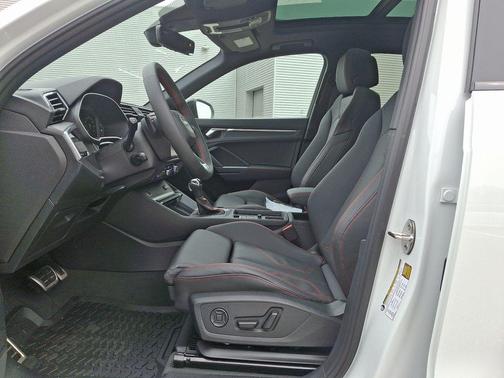 2025 Audi Q3 S Line quattro