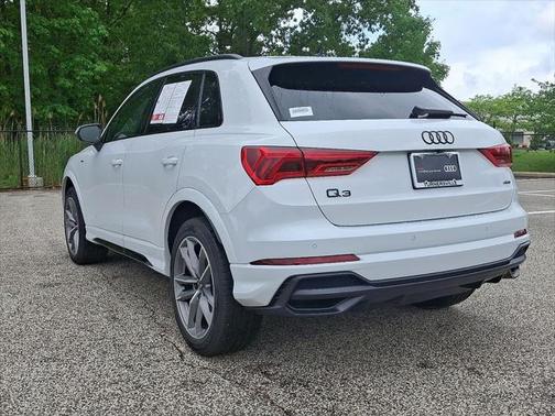2022 Audi Q3 Premium Plus