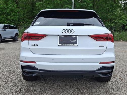 2022 Audi Q3 Premium Plus