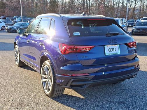 2025 Audi Q3 Premium 45 TFSI S line quattro Tiptronic