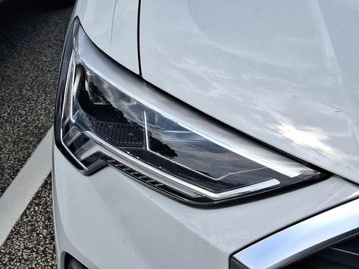 2023 Audi Q3 Premium