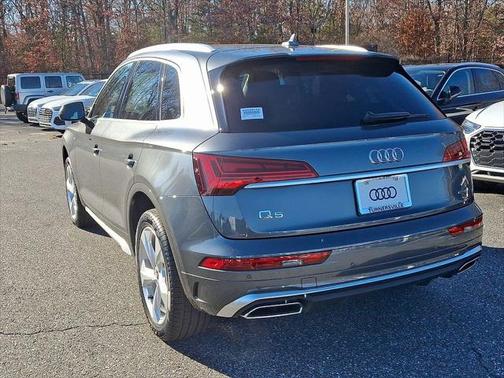 2025 Audi Q5 45 S line Premium Plus