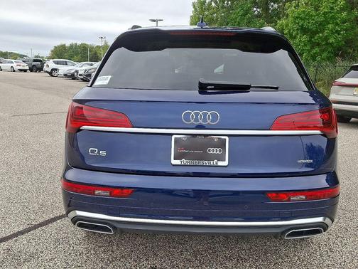 2023 Audi Q5 45 S line Premium