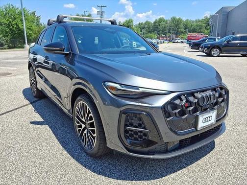 2025 Audi SQ5 3.0T Premium Plus