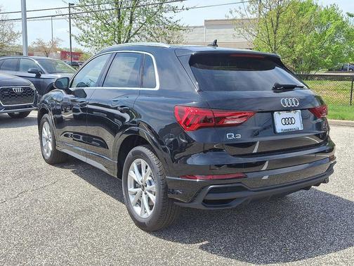 2025 Audi Q3 S Line quattro