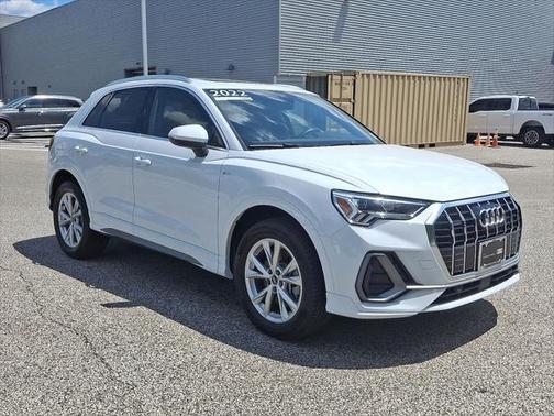 2022 Audi Q3 Premium Plus