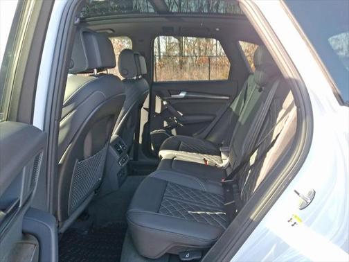 2025 Audi SQ5 3.0T Premium Plus