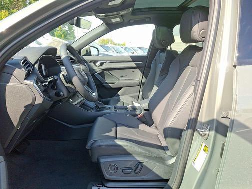 2025 Audi Q3 S Line quattro