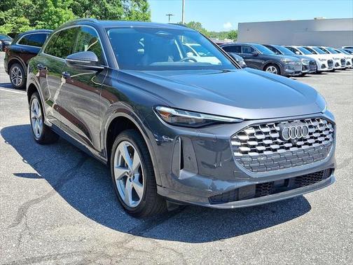 2025 Audi Q5 quattro