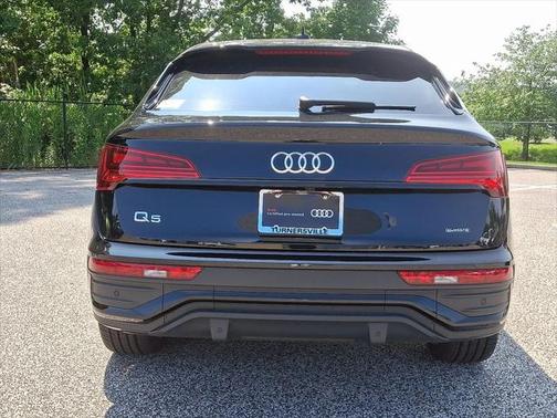 2022 Audi Q5 45 S line Premium Plus
