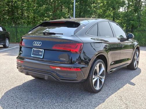 2022 Audi Q5 45 S line Premium Plus