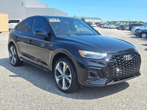 2022 Audi Q5 45 S line Premium Plus