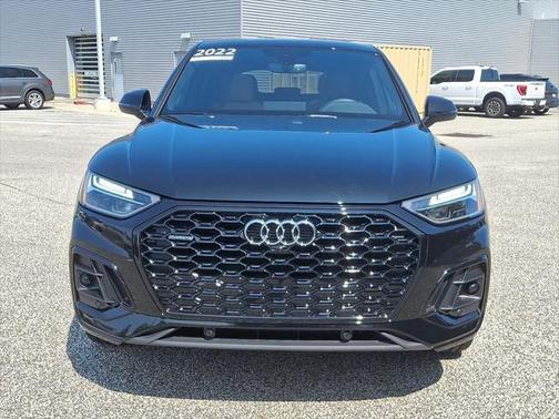 2022 Audi Q5 45 S line Premium Plus
