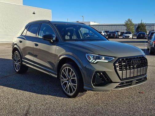 2025 Audi Q3 45 S line Premium Plus