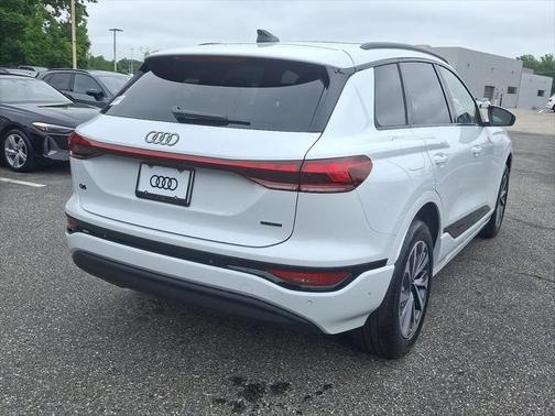 2025 Audi Q6 e-tron Premium