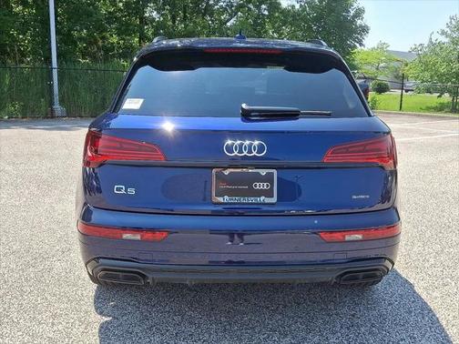 2022 Audi Q5 45 S line Premium