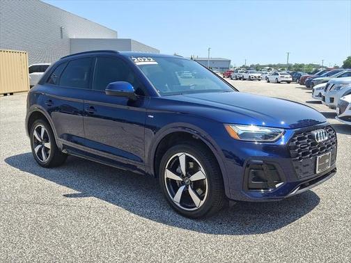 2022 Audi Q5 45 S line Premium