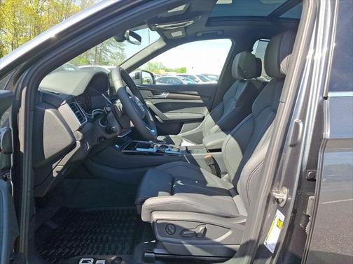 2025 Audi Q5 45 S line Premium Plus