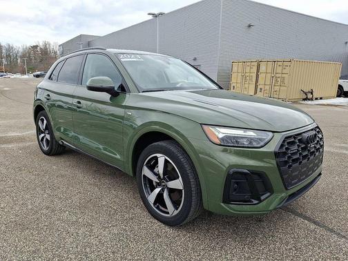 2023 Audi Q5 45 S line Premium Plus
