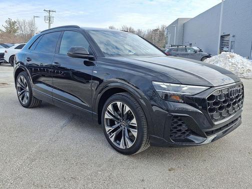 2026 Audi Q8 55 Premium Plus